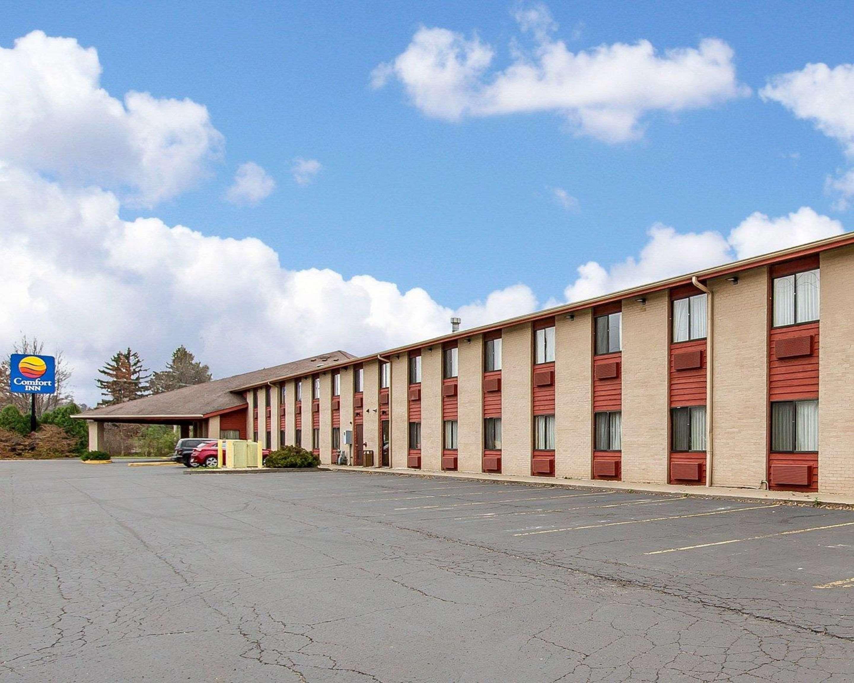 Quality Inn Macomb Near University Area Εξωτερικό φωτογραφία
